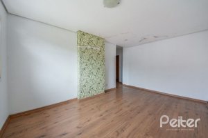 Casa à venda com 206m², 3 dormitórios, 1 suíte, 2 vagas, no bairro Ipanema em Porto Alegre