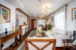 Casa em Condomínio à venda com 233m², 3 dormitórios, 1 suíte, 2 vagas, no bairro Tristeza em Porto Alegre