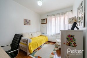 Casa em Condomínio à venda com 233m², 3 dormitórios, 1 suíte, 2 vagas, no bairro Tristeza em Porto Alegre