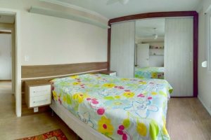 Apartamento à venda com 66m², 2 dormitórios, 1 vaga, no bairro Cristal em Porto Alegre