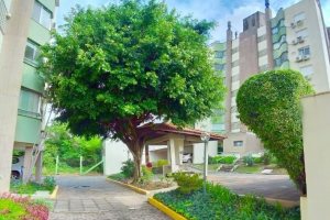 Apartamento à venda com 66m², 2 dormitórios, 1 vaga, no bairro Cristal em Porto Alegre