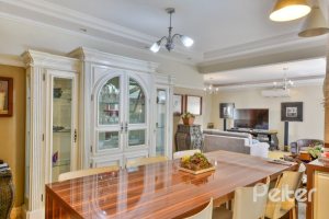 Casa em Condomínio à venda com 347m², 3 dormitórios, 1 suíte, 3 vagas, no bairro Jardim Isabel em Porto Alegre