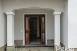 Casa em Condomínio à venda com 500m², 4 dormitórios, 4 suítes, 3 vagas, no bairro Vila Assunção em Porto Alegre