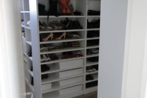 Casa em Condomínio à venda com 472m², 4 dormitórios, 3 suítes, 2 vagas, no bairro Terra Ville em PORTO ALEGRE