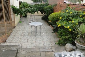 Casa à venda com 164m², 3 dormitórios, 2 suítes, 2 vagas, no bairro Espírito Santo em Porto Alegre