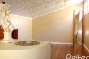 Casa em Condomínio à venda com 278m², 3 dormitórios, 1 suíte, 3 vagas, no bairro Tristeza em Porto Alegre