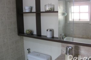 Casa em Condomínio à venda com 278m², 3 dormitórios, 1 suíte, 3 vagas, no bairro Tristeza em Porto Alegre