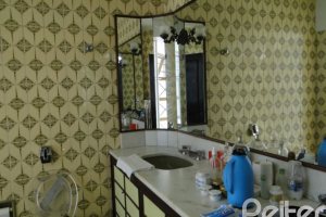 Casa à venda com 580m², 3 dormitórios, 1 suíte, 4 vagas, no bairro Menino Deus em Porto Alegre