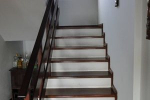 Casa à venda com 420m², 4 dormitórios, 1 suíte, 3 vagas, no bairro Vila Assunção em Porto Alegre