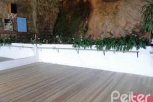 Casa à venda com 333m², 4 dormitórios, 2 suítes, 3 vagas, no bairro Cristal em Porto Alegre