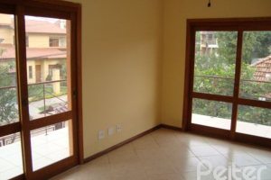 Casa em Condomínio à venda com 145m², 3 dormitórios, 1 suíte, 2 vagas, no bairro Nonoai em Porto Alegre