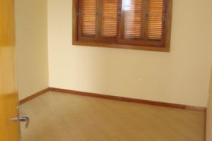 Casa em Condomínio à venda com 145m², 3 dormitórios, 1 suíte, 2 vagas, no bairro Nonoai em Porto Alegre