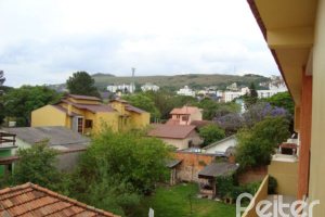 Casa em Condomínio à venda com 145m², 3 dormitórios, 1 suíte, 2 vagas, no bairro Nonoai em Porto Alegre