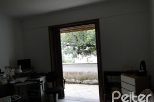 Casa à venda com 530m², 7 dormitórios, 5 suítes, 2 vagas, no bairro Jardim Isabel em Porto Alegre