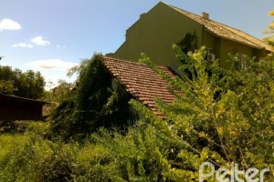 Terreno à venda com 609m², no bairro Tristeza em Porto Alegre