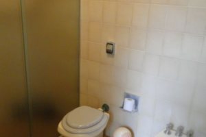 Casa à venda com 367m², 4 dormitórios, 2 suítes, 4 vagas, no bairro Jardim Isabel em Porto Alegre