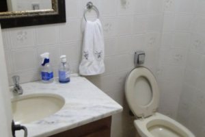 Casa à venda com 367m², 4 dormitórios, 2 suítes, 4 vagas, no bairro Jardim Isabel em Porto Alegre