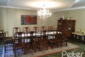 Casa em Condomínio à venda com 1350m², 7 dormitórios, 5 suítes, 4 vagas, no bairro Cavalhada em PORTO ALEGRE