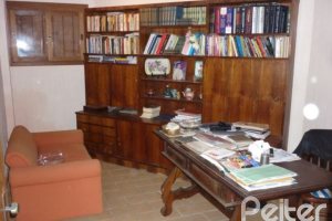 Casa à venda com 580m², 4 dormitórios, 4 suítes, 2 vagas, no bairro Jardim Isabel em Porto Alegre