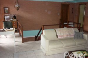 Casa à venda com 580m², 4 dormitórios, 4 suítes, 2 vagas, no bairro Jardim Isabel em Porto Alegre