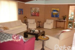 Casa à venda com 580m², 4 dormitórios, 4 suítes, 2 vagas, no bairro Jardim Isabel em Porto Alegre