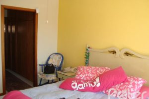 Casa à venda com 520m², 4 dormitórios, 1 suíte, 3 vagas, no bairro Tristeza em Porto Alegre