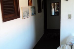 Casa à venda com 345m², 3 dormitórios, 1 suíte, 3 vagas, no bairro Guarujá em Porto Alegre