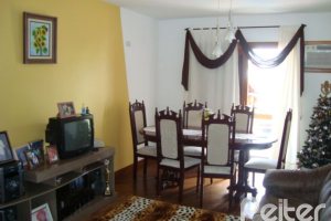 Casa à venda com 280m², 3 dormitórios, 1 suíte, 2 vagas, no bairro Tristeza em Porto Alegre