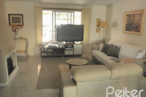  à venda, no bairro  em 