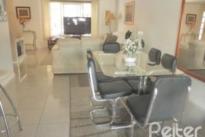  à venda, no bairro  em 