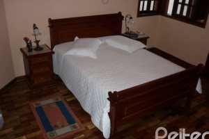 Casa à venda com 300m², 3 dormitórios, 1 suíte, 3 vagas, no bairro Vila Conceição em Porto Alegre