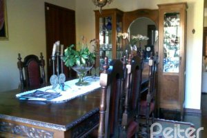 Casa à venda com 219m², 3 dormitórios, 1 suíte, 3 vagas, no bairro Tristeza em Porto Alegre