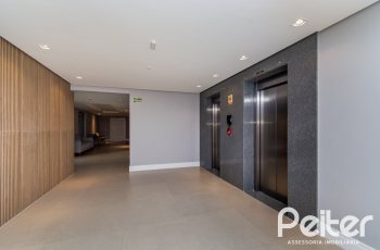  Espera para Elevador