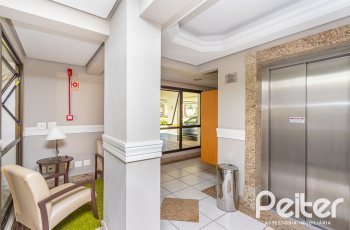  Espera para Elevador