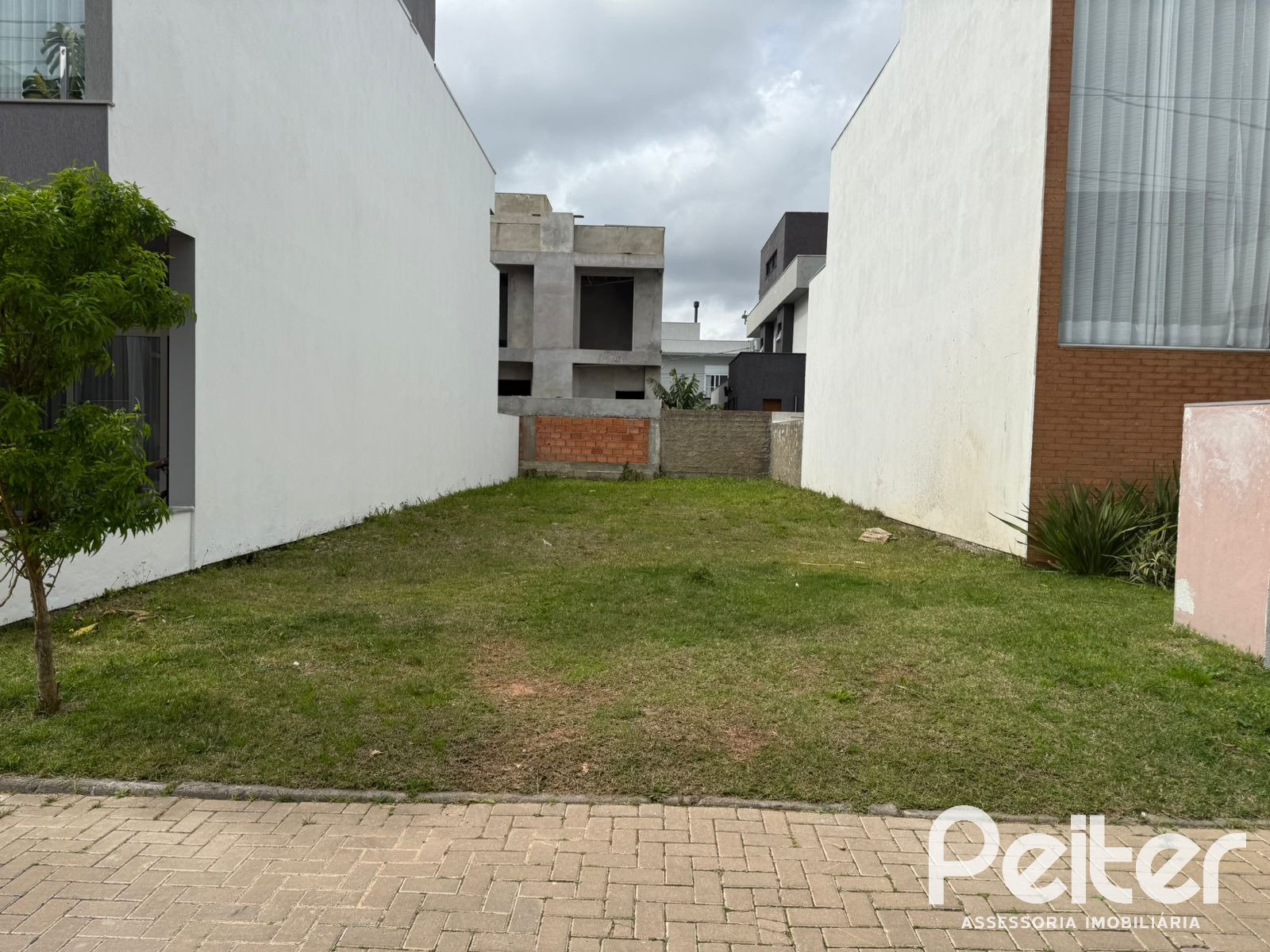 Terreno à venda em Ipanema, Porto Alegre — foto 1
