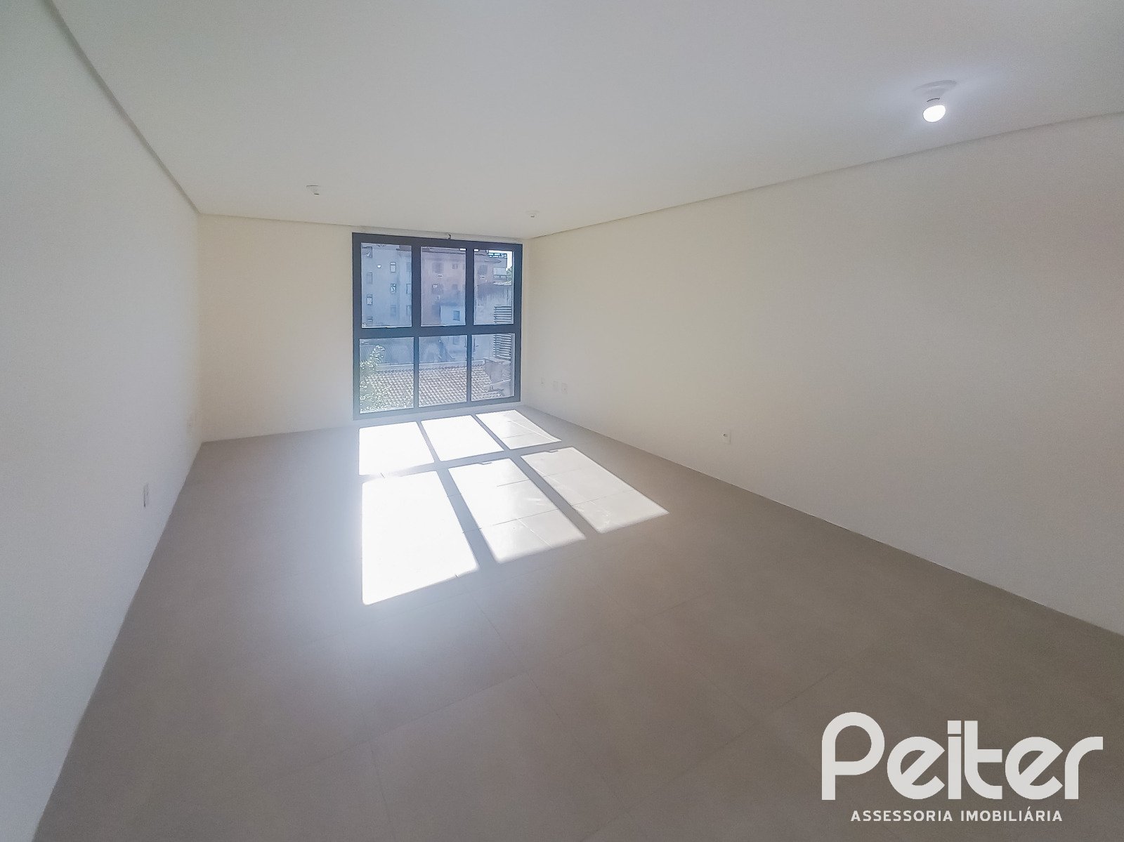 Comercial à venda em Tristeza, Porto Alegre — foto 5