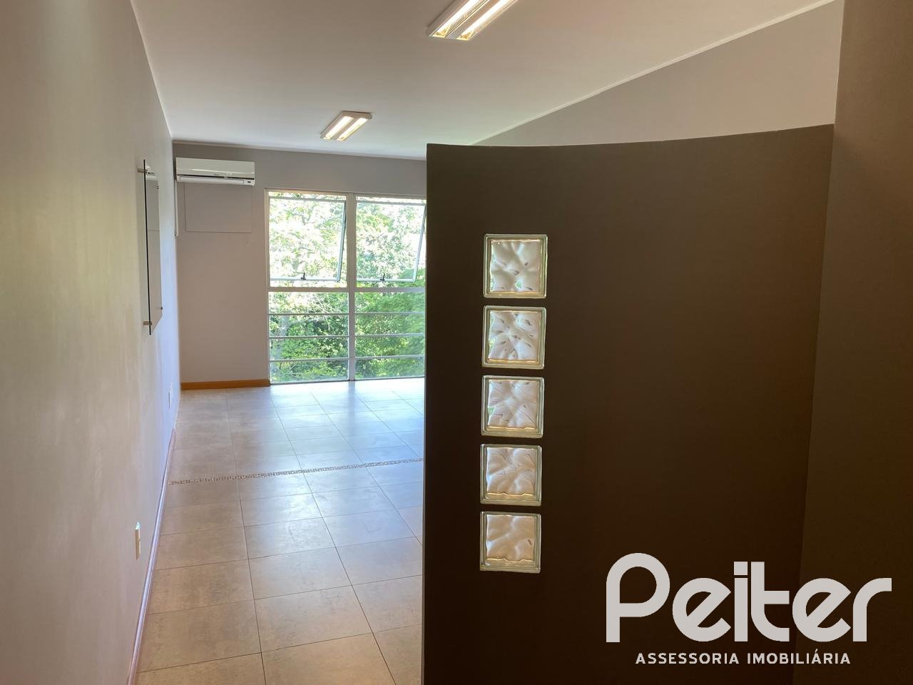 Comercial à venda em Menino Deus, Porto Alegre — foto 2