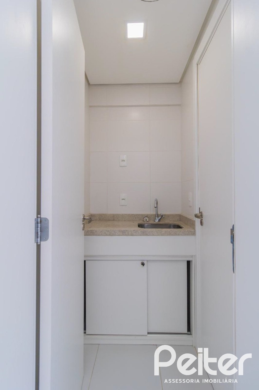 Comercial à venda em Mont Serrat, Porto Alegre — foto 3