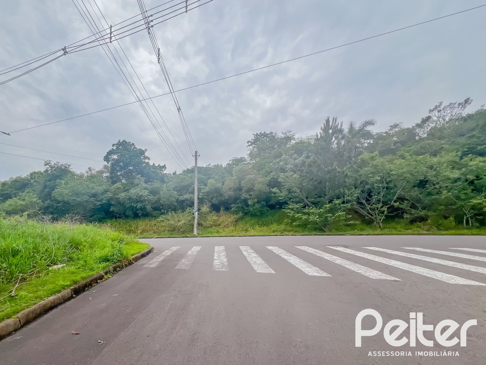 Terreno à venda em Guarujá, Porto Alegre — foto 2